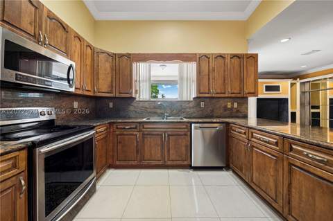 15720 SW 252nd St, Homestead FL - photo 14 of 52