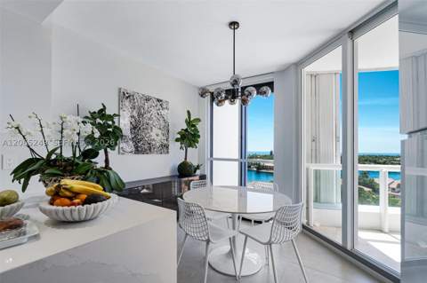 21050 Point Pl 1006, Aventura FL - photo 12 of 42