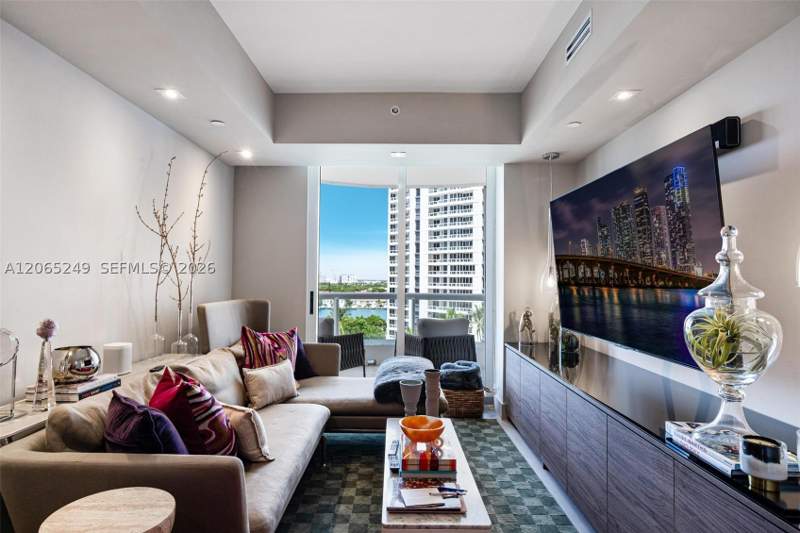 3 bedroom Condominium at 21050 Point Pl 1006, Atlantic III At The Point, Aventura — photo 5