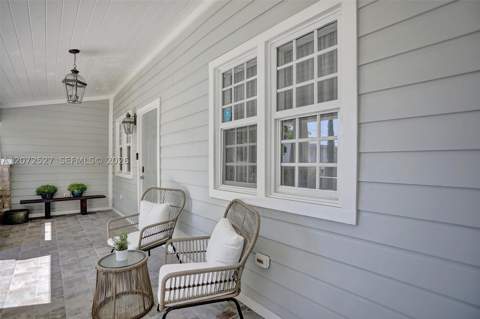 421 NE 70th St, Miami FL - photo 11 of 81