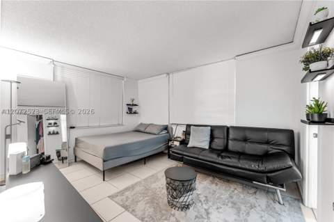 9320 Fontainebleau Blvd 215, Miami FL - photo 10 of 19