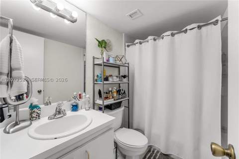 9320 Fontainebleau Blvd 215, Miami FL - photo 9 of 19