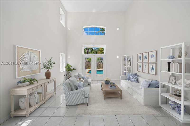 5 bedroom SingleFamilyResidence at 7605 SW 147th St, Old Cutler Creek, Palmetto Bay — photo 2