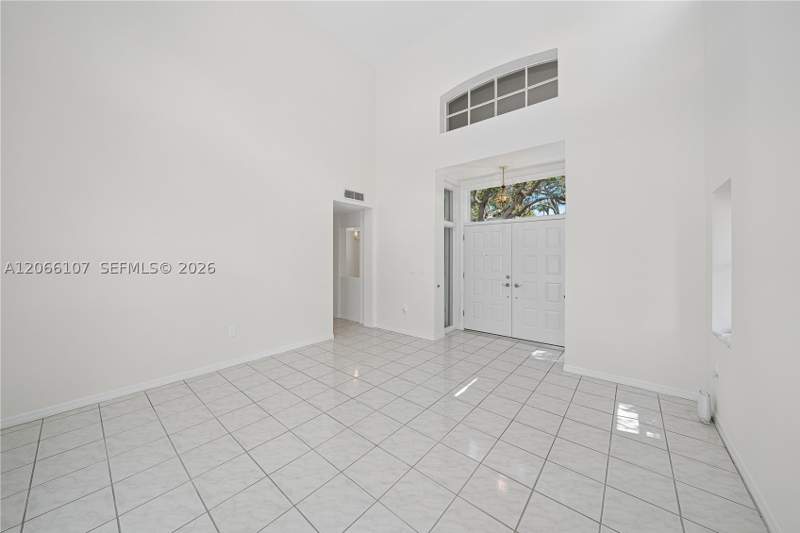 5 bedroom SingleFamilyResidence at 7605 SW 147th St, Old Cutler Creek, Palmetto Bay — photo 5