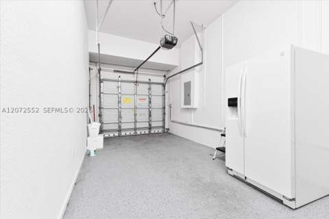 10853 NW 71st St, Doral FL - photo 14 of 38