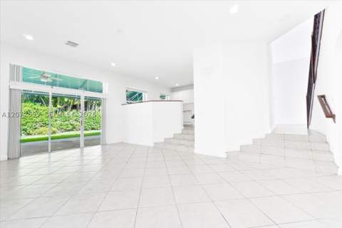 10853 NW 71st St, Doral FL - photo 19 of 38