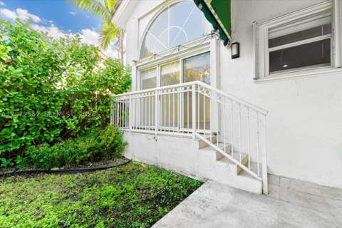 10853 NW 71st St, Doral FL - photo 21 of 38