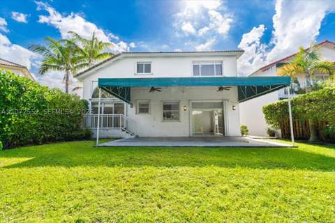 10853 NW 71st St, Doral FL - photo 22 of 38