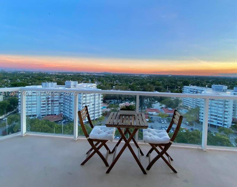 2 bedroom Condominium at 1351 NE Miami Gardens Dr PH1725E, BUCKLEY TOWERS CONDO - EA, Miami — photo 1
