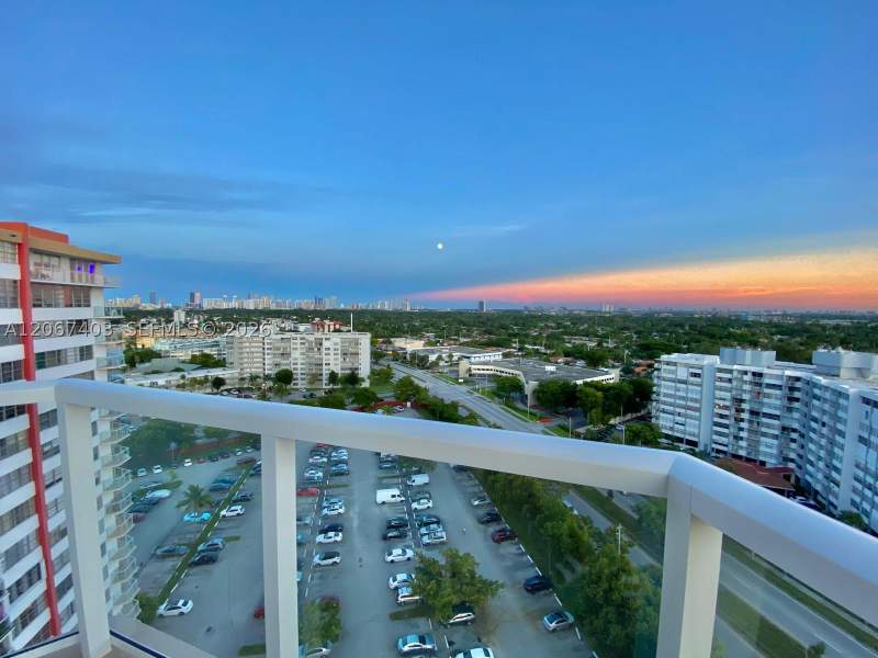 2 bedroom Condominium at 1351 NE Miami Gardens Dr PH1725E, BUCKLEY TOWERS CONDO - EA, Miami — photo 2