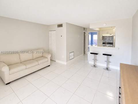 7155 Miami Lakes Dr P4, Miami Lakes FL - photo 8 of 23
