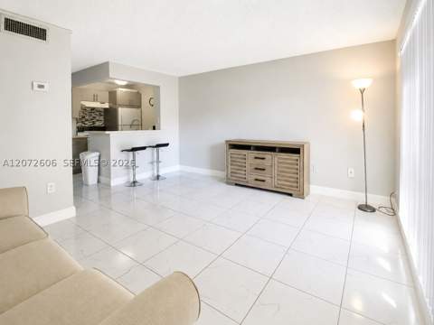 7155 Miami Lakes Dr P4, Miami Lakes FL - photo 9 of 23