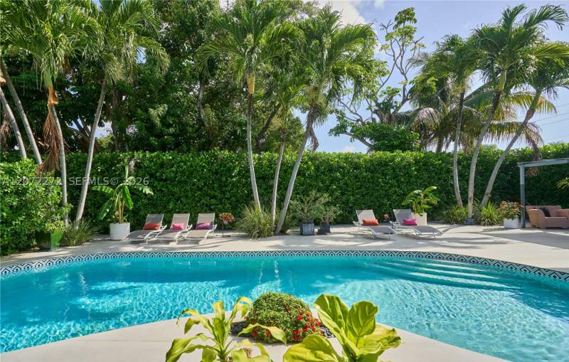 4 bedroom SingleFamilyResidence at 2155 NE 191st Dr, Sky Lake, North Miami Beach — photo 4