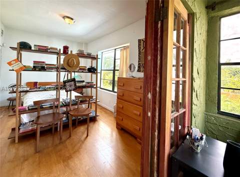 934 Michigan Ave 304, Miami Beach FL - photo 11 of 31