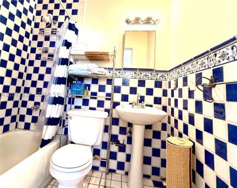 934 Michigan Ave 304, Miami Beach FL - photo 9 of 31
