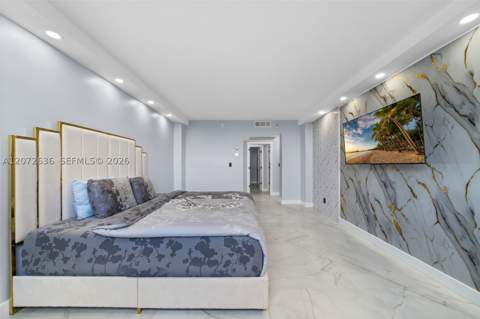 19380 Collins Ave 826, Sunny Isles Beach FL - photo 13 of 44