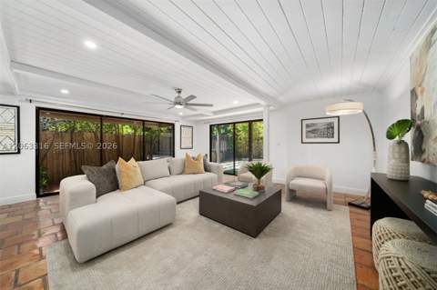 3145 Jackson Ave, Miami FL - photo 12 of 51