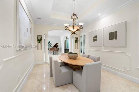 10601 SW 72nd Ct, Pinecrest FL - photo 15 of 36