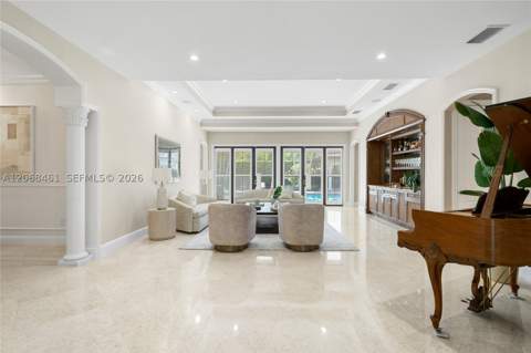 10601 SW 72nd Ct, Pinecrest FL - photo 7 of 36