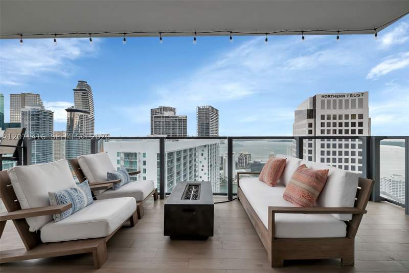 3 bedroom Condominium at 68 SE 6th St 3911, Reach Condo, Miami — photo 2