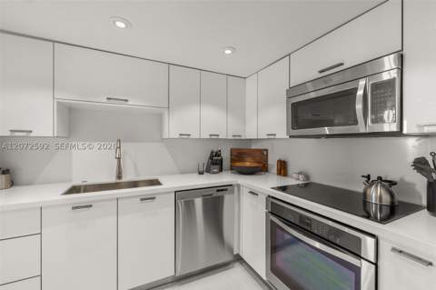 650 West Ave 709, Miami Beach FL - photo 14 of 46
