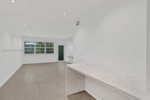 350 S Shore Dr 12, Miami Beach FL - photo 12 of 18