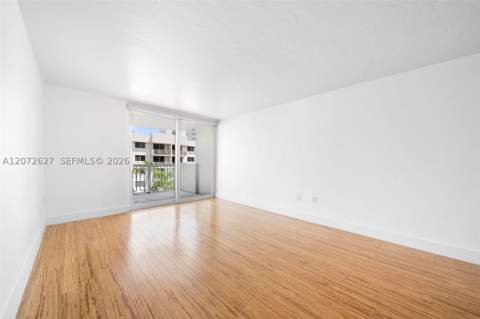 1670 Bay Rd 4B, Miami Beach FL - photo 10 of 29
