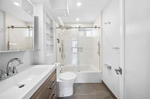 1670 Bay Rd 4B, Miami Beach FL - photo 16 of 29