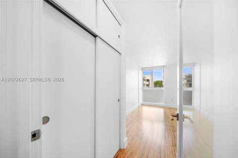 1670 Bay Rd 4B, Miami Beach FL - photo 23 of 29