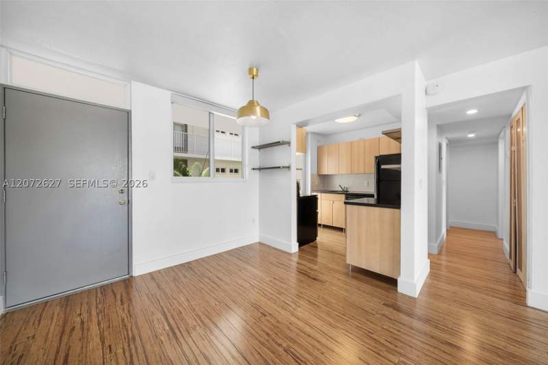 1 bedroom Condominium at 1670 Bay Rd 4B, Bayside Terrace Condo, Miami Beach — photo 5