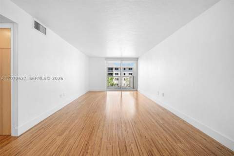 1670 Bay Rd 4B, Miami Beach FL - photo 9 of 29