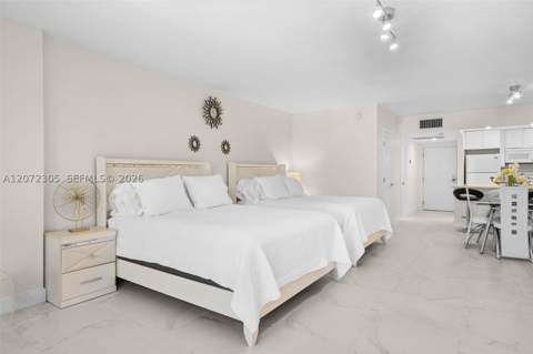 2301 Collins Ave 1014, Miami Beach FL - photo 11 of 28