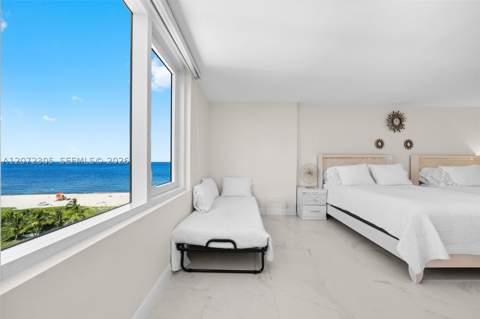 2301 Collins Ave 1014, Miami Beach FL - photo 12 of 28