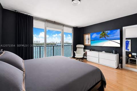 800 West Ave 917, Miami Beach FL - photo 10 of 15