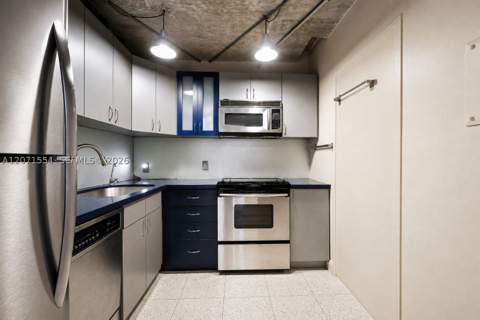 800 West Ave 917, Miami Beach FL - photo 8 of 15