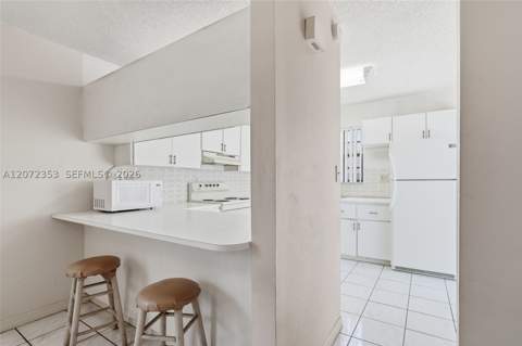 16604 SW 104th Ct, Miami FL - photo 14 of 43