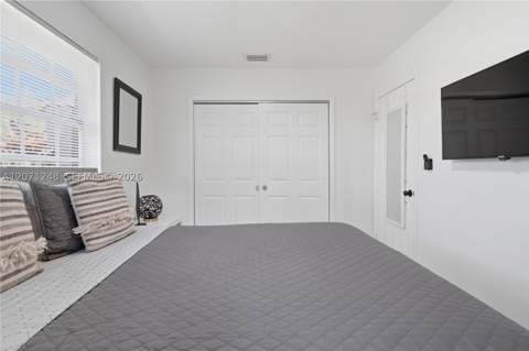 1298 NE 199th St, Miami FL - photo 14 of 36