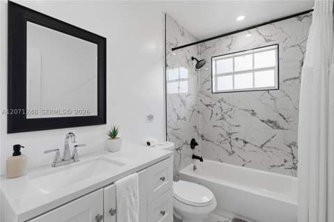 1298 NE 199th St, Miami FL - photo 15 of 36