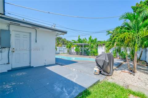 1298 NE 199th St, Miami FL - photo 24 of 36
