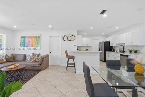 1298 NE 199th St, Miami FL - photo 7 of 36