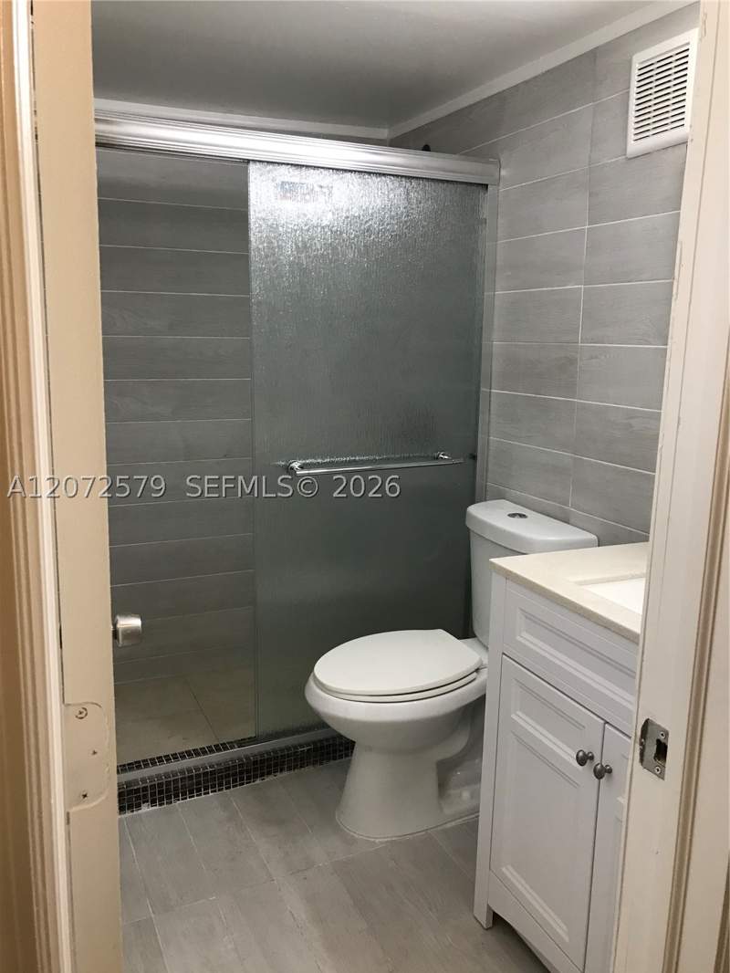 2 bedroom Condominium at 1800 NW 19th St 2, Segovia Gardens Condo, Miami — photo 3
