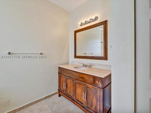 7490 NW 115th Ct, Doral FL - photo 15 of 36