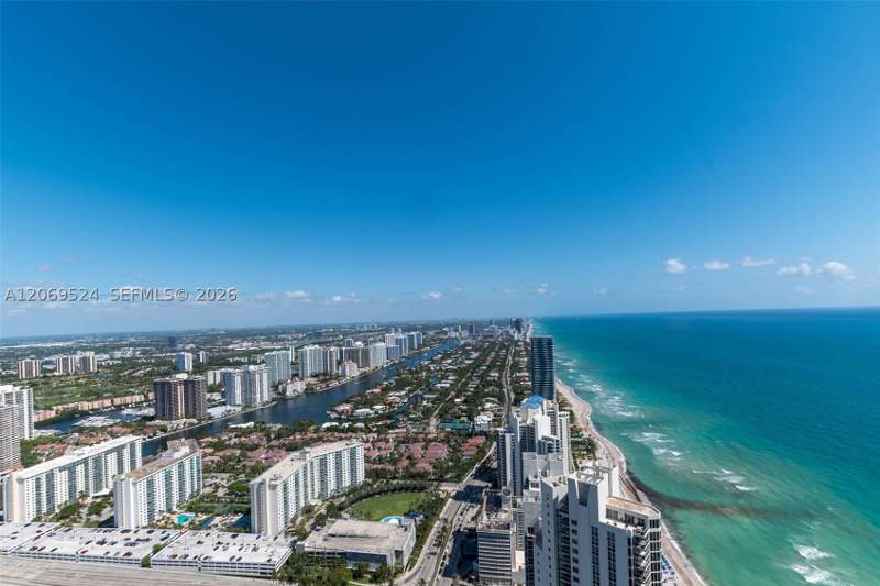 3 bedroom Condominium at 18975 Collins Ave 5403, 18975 Collins Condo, Sunny Isles Beach — photo 4