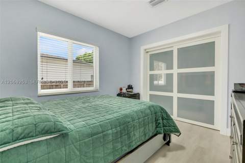 142 W 35th St, Hialeah FL - photo 14 of 41