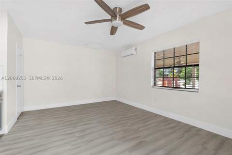 142 W 35th St, Hialeah FL - photo 18 of 41