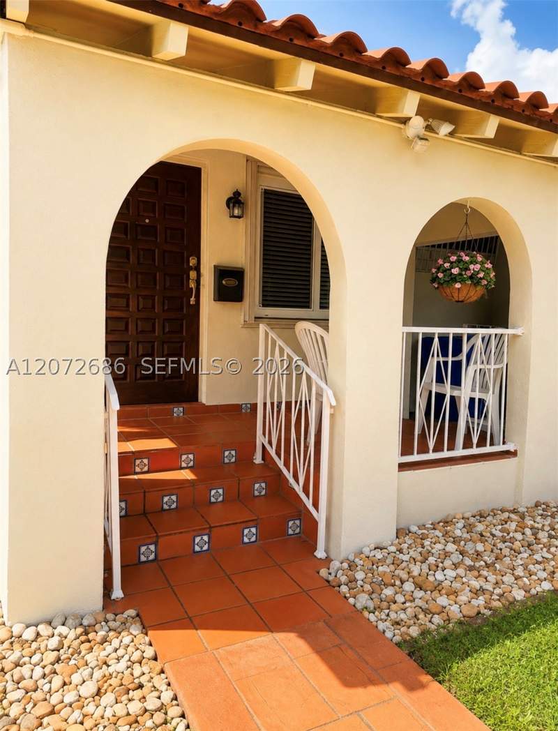 3 bedroom SingleFamilyResidence at 3130 SW 6th St, Coral Nook, Miami — photo 2