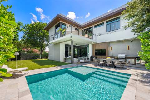 1875 NE 193rd St, Miami FL - photo 20 of 51