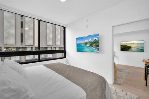 225 N Miami Ave 210, Miami FL - photo 15 of 81