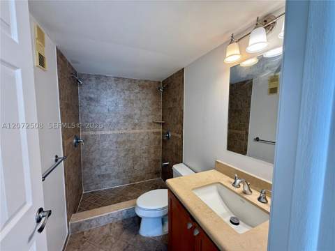 770 Claughton Island Dr 2016, Miami FL - photo 11 of 37