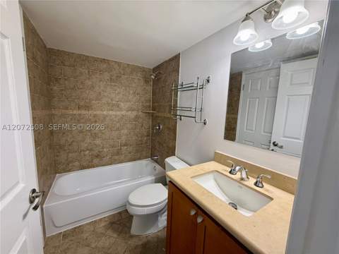 770 Claughton Island Dr 2016, Miami FL - photo 13 of 37